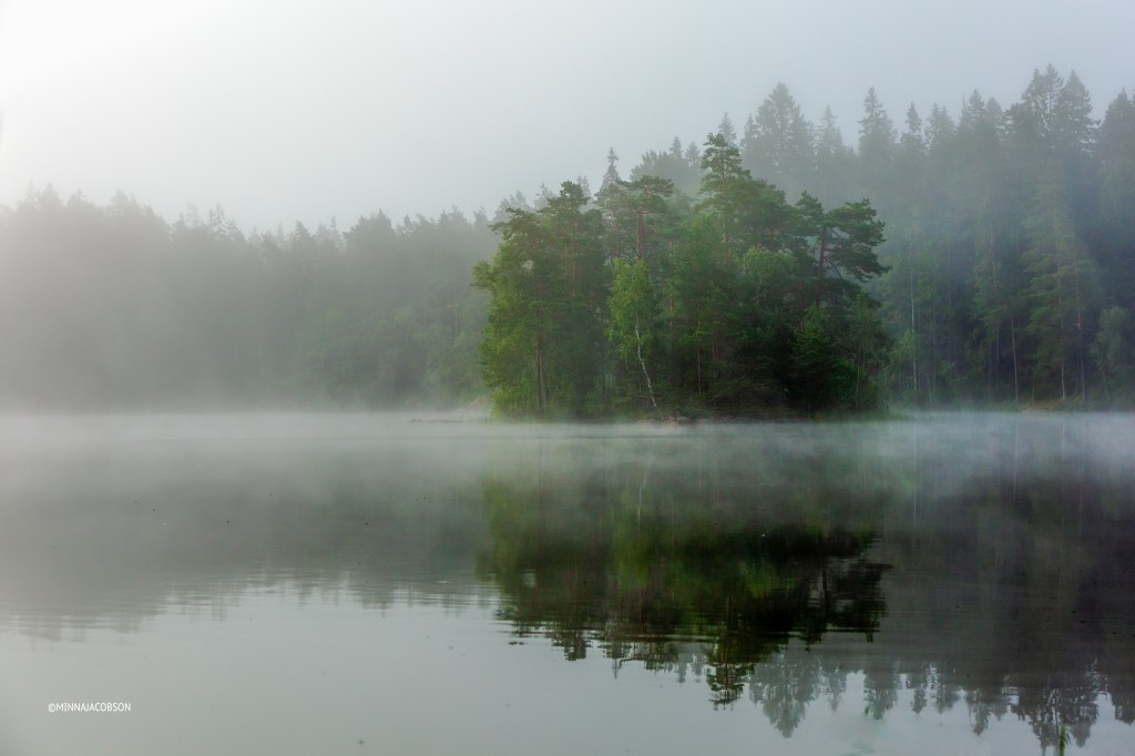 Lake Meiko foggy island, Kirkkonummi, Finland July 2020