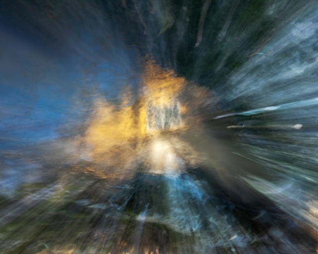 Zooming in while the camera is recording. @Minna Jacobson